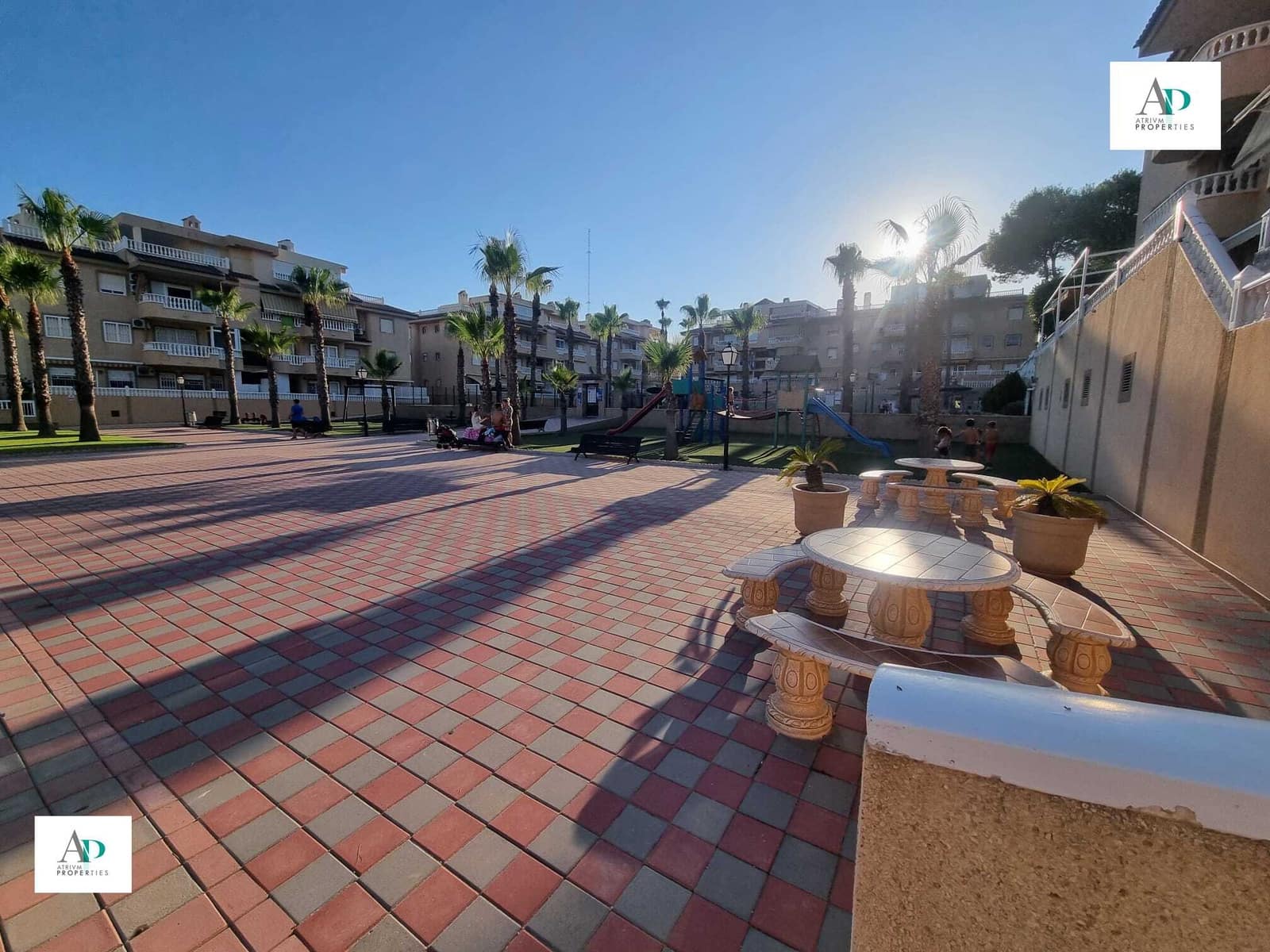 2 slaapkamer Appartement te huur in Guardamar del Segura met zwembad - € 750 (Ref: 9194832)