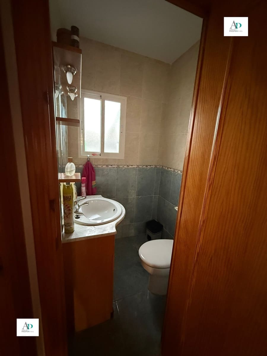 2 soveværelse Villa til leje i Torrevieja med swimmingpool - € 700 (Ref: 9220502)