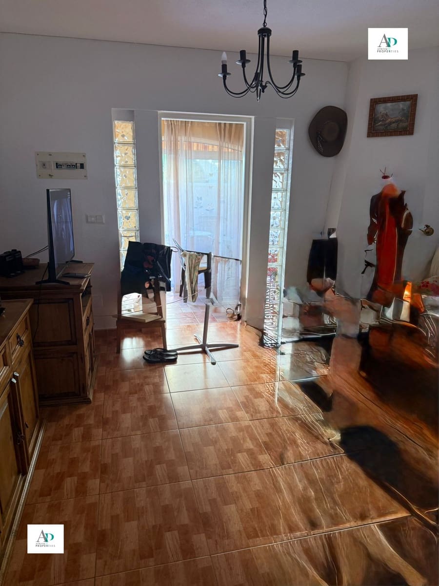 2 soveværelse Villa til leje i Torrevieja med swimmingpool - € 700 (Ref: 9220502)