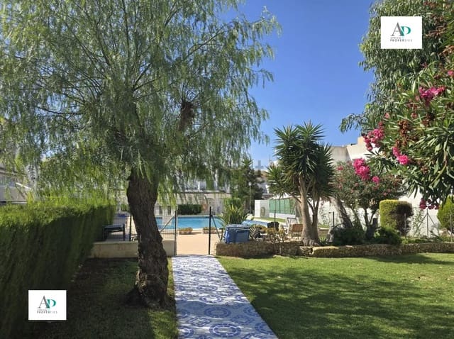 2 bedroom Villa for rent in Torrevieja with pool - € 700 (Ref: 9220502)