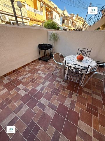 2 bedroom Villa for rent in Torrevieja with pool - € 700 (Ref: 9220502)