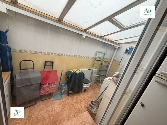 2 bedroom Villa for rent in Torrevieja with pool - € 700 (Ref: 9220502)