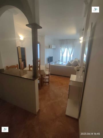 2 soveværelse Lejlighed til leje i Torrevieja med swimmingpool - € 750 (Ref: 9221451)