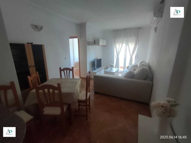 2 soveværelse Lejlighed til leje i Torrevieja med swimmingpool - € 750 (Ref: 9221451)