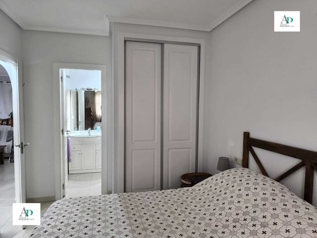 2 soveværelse Lejlighed til leje i Jacarilla med swimmingpool - € 700 (Ref: 9227663)