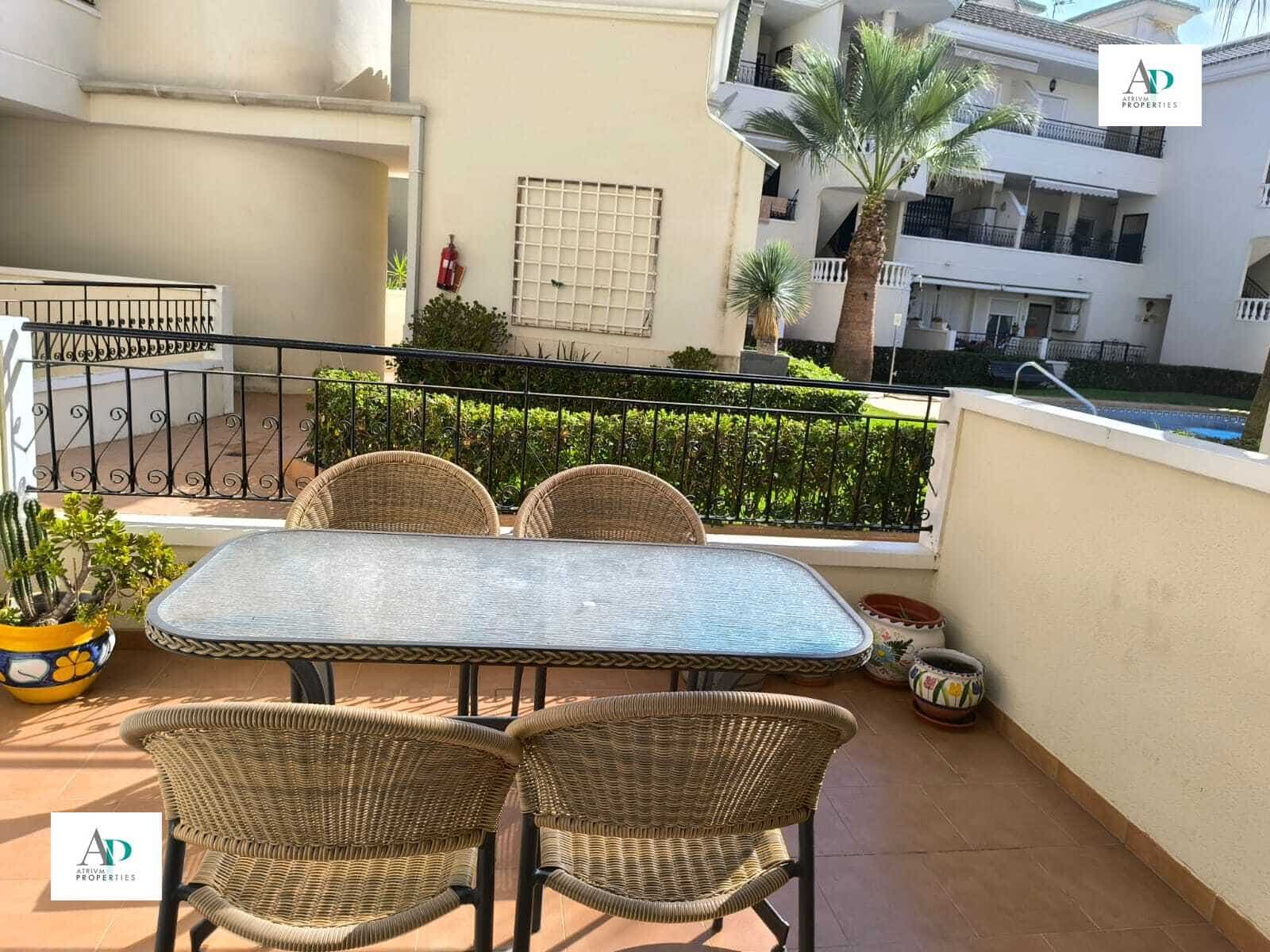 2 soveværelse Lejlighed til leje i Jacarilla med swimmingpool - € 700 (Ref: 9227663)
