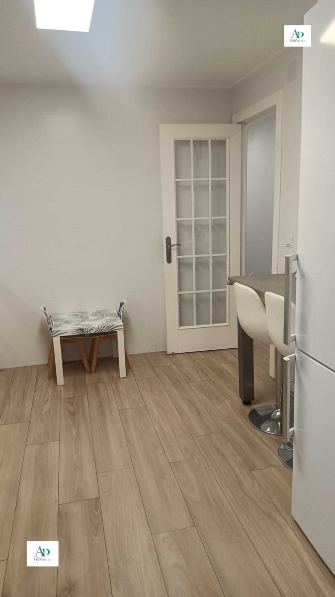 Appartement de 3 chambres à louer à Guardamar del Segura - 850 € (Ref: 9278287)