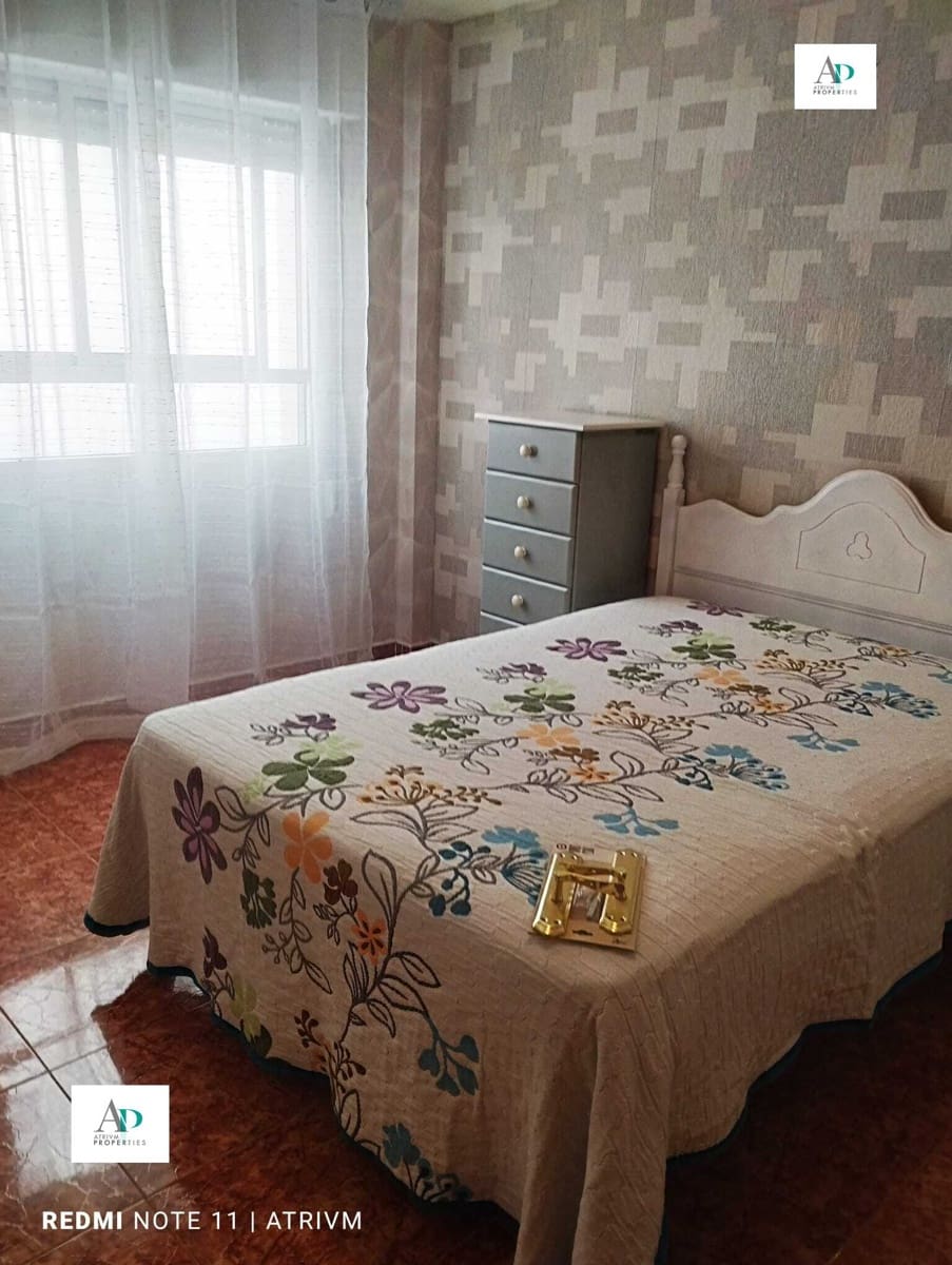 2 sypialnia Mieszkanie do wynajęcia w Torrevieja - 650 € (Ref: 9278289)