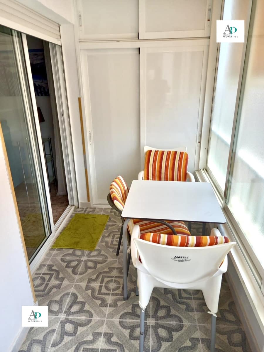 2 Zimmer Wohnung zu vermieten in Orihuela Costa mit Pool - 775 € (Ref: 9309095)