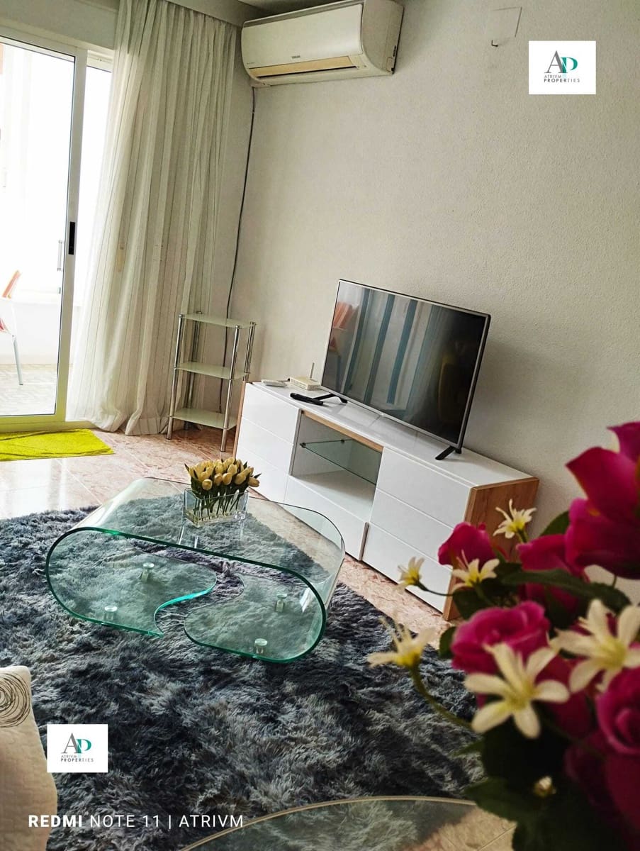 2 Zimmer Wohnung zu vermieten in Orihuela Costa mit Pool - 775 € (Ref: 9318165)