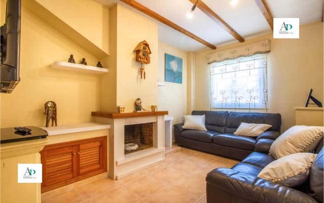 2 makuuhuone Huvila vuokrattavana paikassa Gran Alacant, Santa Pola mukana uima-altaan - 1 350 € (Ref: 9343675)