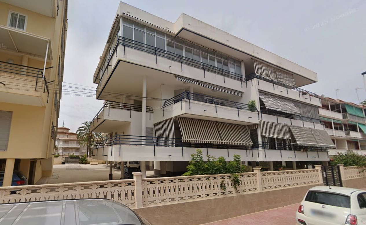 3 quarto Apartamento para arrendar em Santa Pola - 800 € (Ref: 9388563)