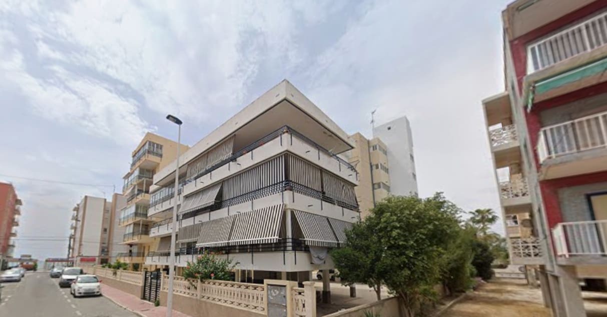 3 quarto Apartamento para arrendar em Santa Pola - 800 € (Ref: 9388563)