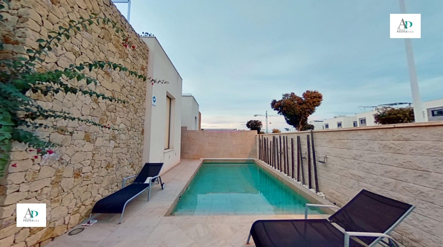 3 soveværelse Villa til leje i Guardamar del Segura med swimmingpool - € 2.200 (Ref: 9398893)