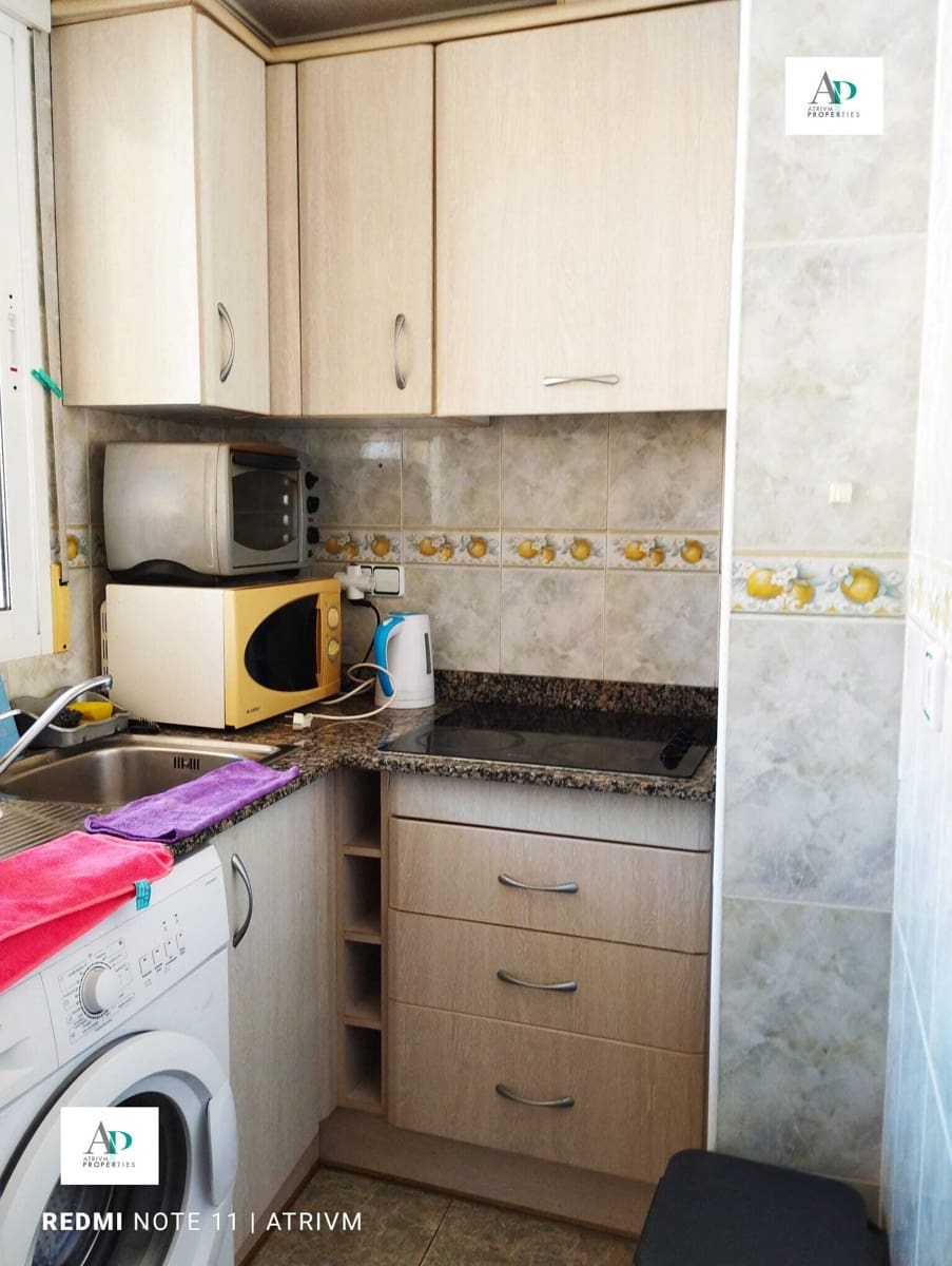 2 slaapkamer Appartement te huur in La Mata - € 750 (Ref: 9399874)