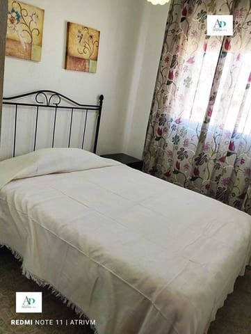 2 slaapkamer Appartement te huur in La Mata, Torrevieja - € 750 (Ref: 9399874)