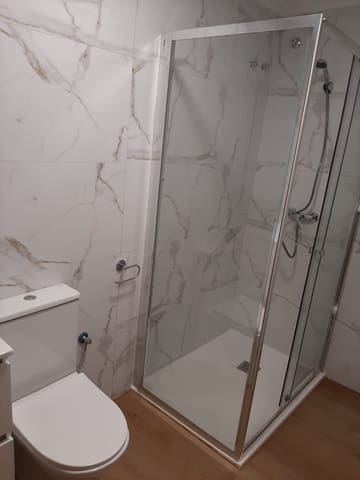 2 slaapkamer Appartement te huur in La Mata, Torrevieja - € 750 (Ref: 9399874)