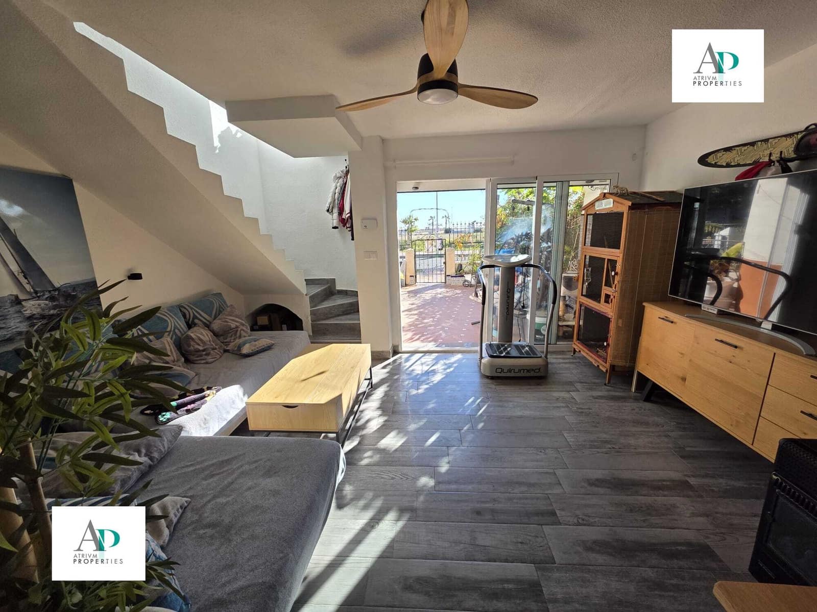 3 soveværelse Villa til leje i Torrevieja - € 1.500 (Ref: 9444599)