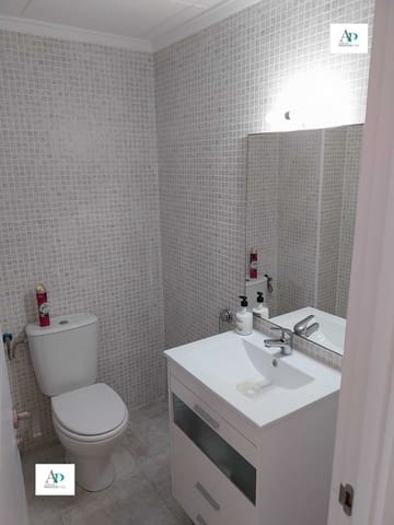 2 makuuhuone Asunto vuokrattavana paikassa Torrevieja mukana uima-altaan - 1 000 € (Ref: 9450365)