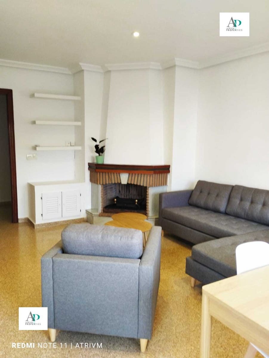 Piso de 3 habitaciones en Almoradí en alquiler - 750 € (Ref: 9479452)