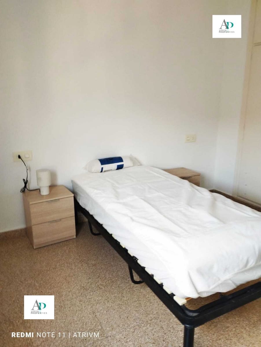 Piso de 3 habitaciones en Almoradí en alquiler - 750 € (Ref: 9479452)