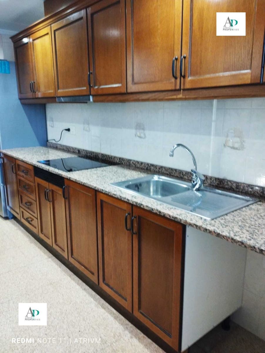 Piso de 3 habitaciones en Almoradí en alquiler - 750 € (Ref: 9479452)