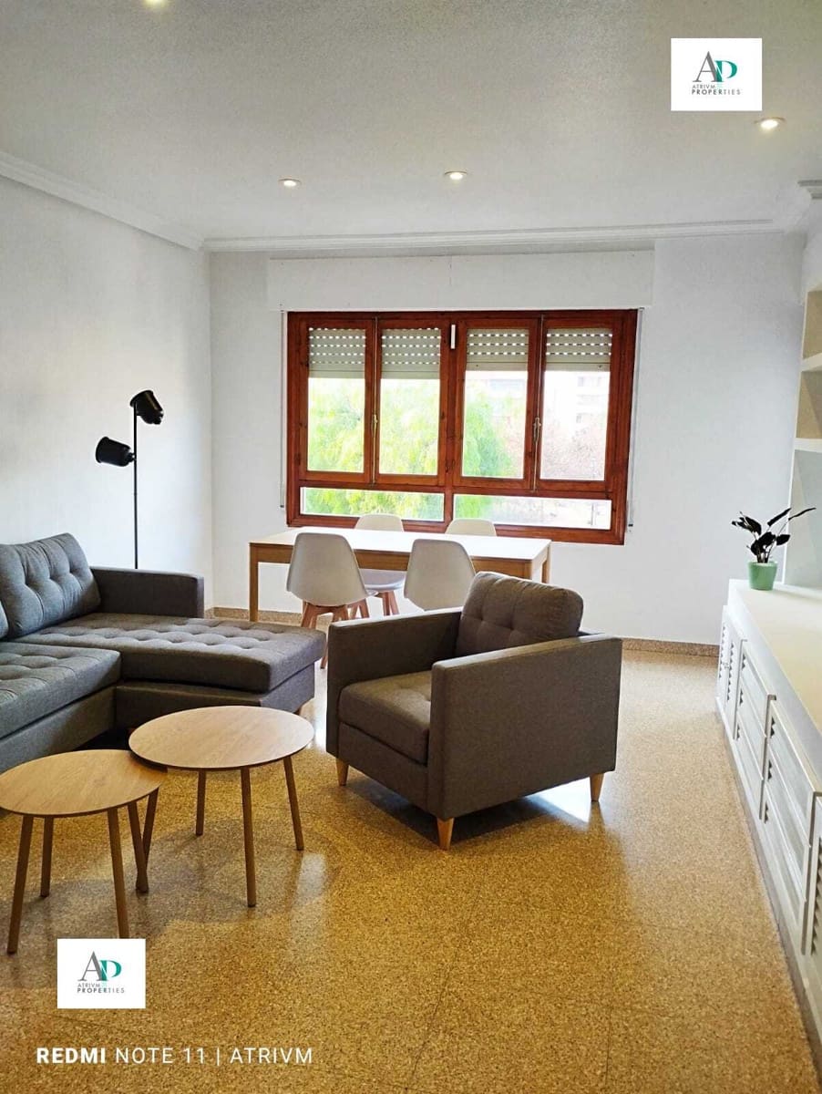 Piso de 3 habitaciones en Almoradí en alquiler - 750 € (Ref: 9479452)