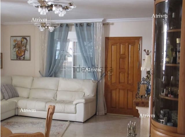 3 soverom Villa til leie i Villamartin, Orihuela med svømmebasseng - € 1 800 (Ref: 9495453)