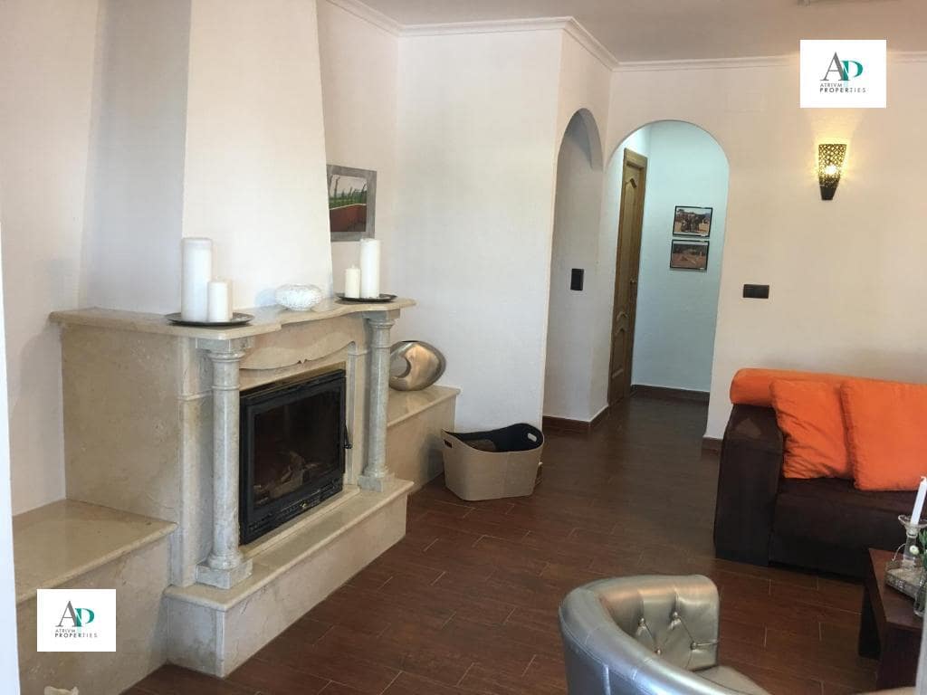 3 sovrum Villa att hyra i La Marina med pool - 2 000 € (Ref: 9495454)