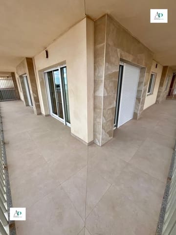 3 soveværelse Lejlighed til leje i Guardamar del Segura - € 1.200 (Ref: 9532528)