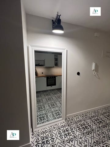 1 quarto Apartamento para arrendar em Torrevieja - 750 € (Ref: 9566289)