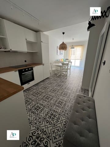 1 quarto Apartamento para arrendar em Torrevieja - 750 € (Ref: 9566289)