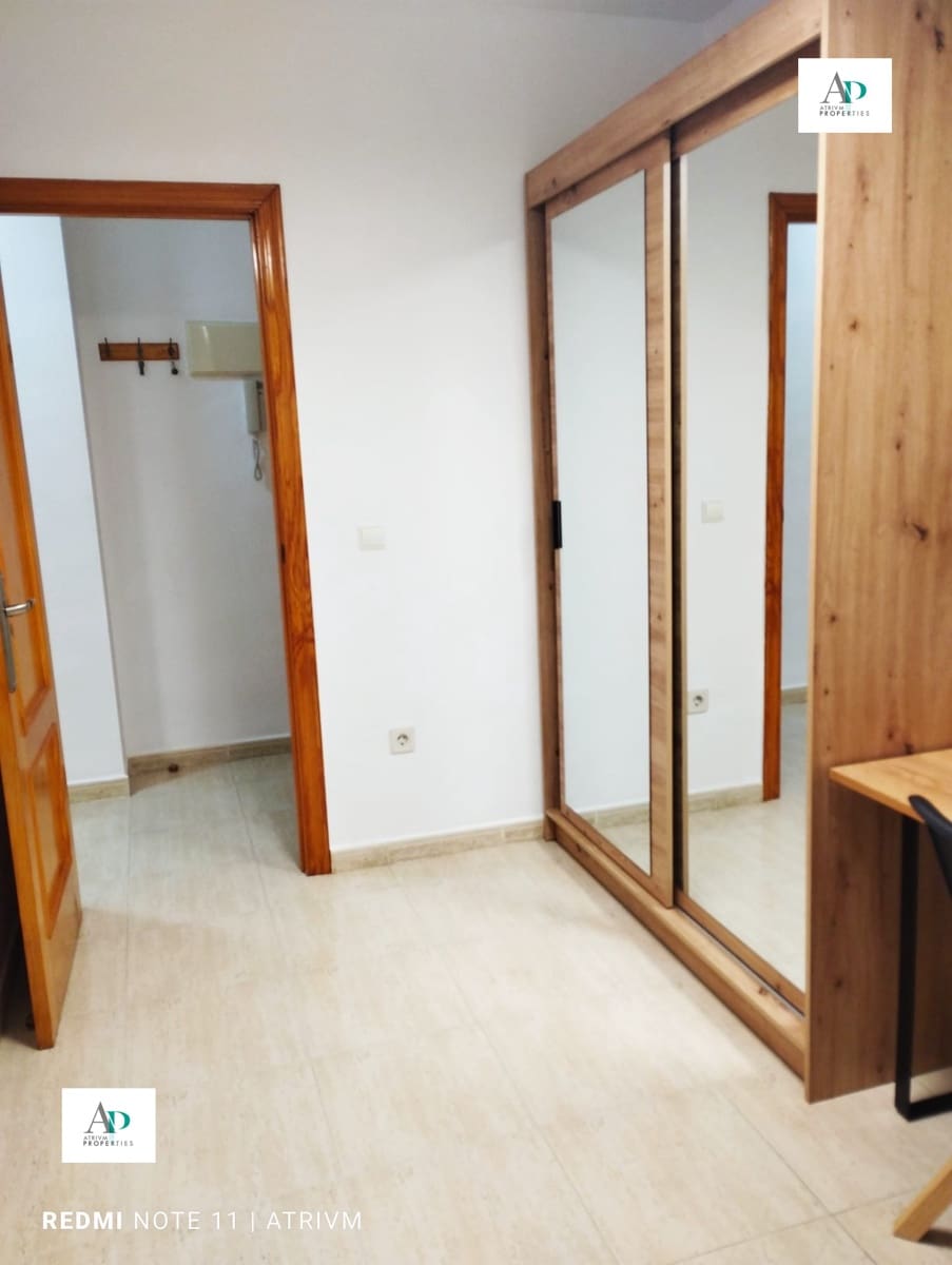 2 soverom Leilighet til leie i Guardamar del Segura - € 750 (Ref: 9569274)