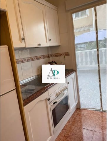 3 sovrum Villa att hyra i La Zenia, Orihuela med pool - 1 100 € (Ref: 9571994)