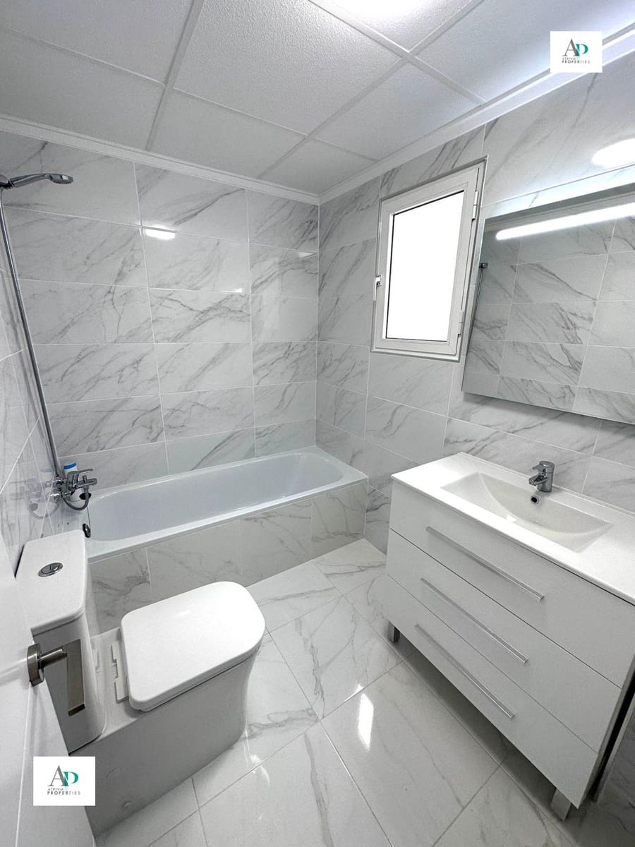 2 camera da letto Appartamento da affittare in Torrevieja con piscina - 850 € (Rif: 9597286)