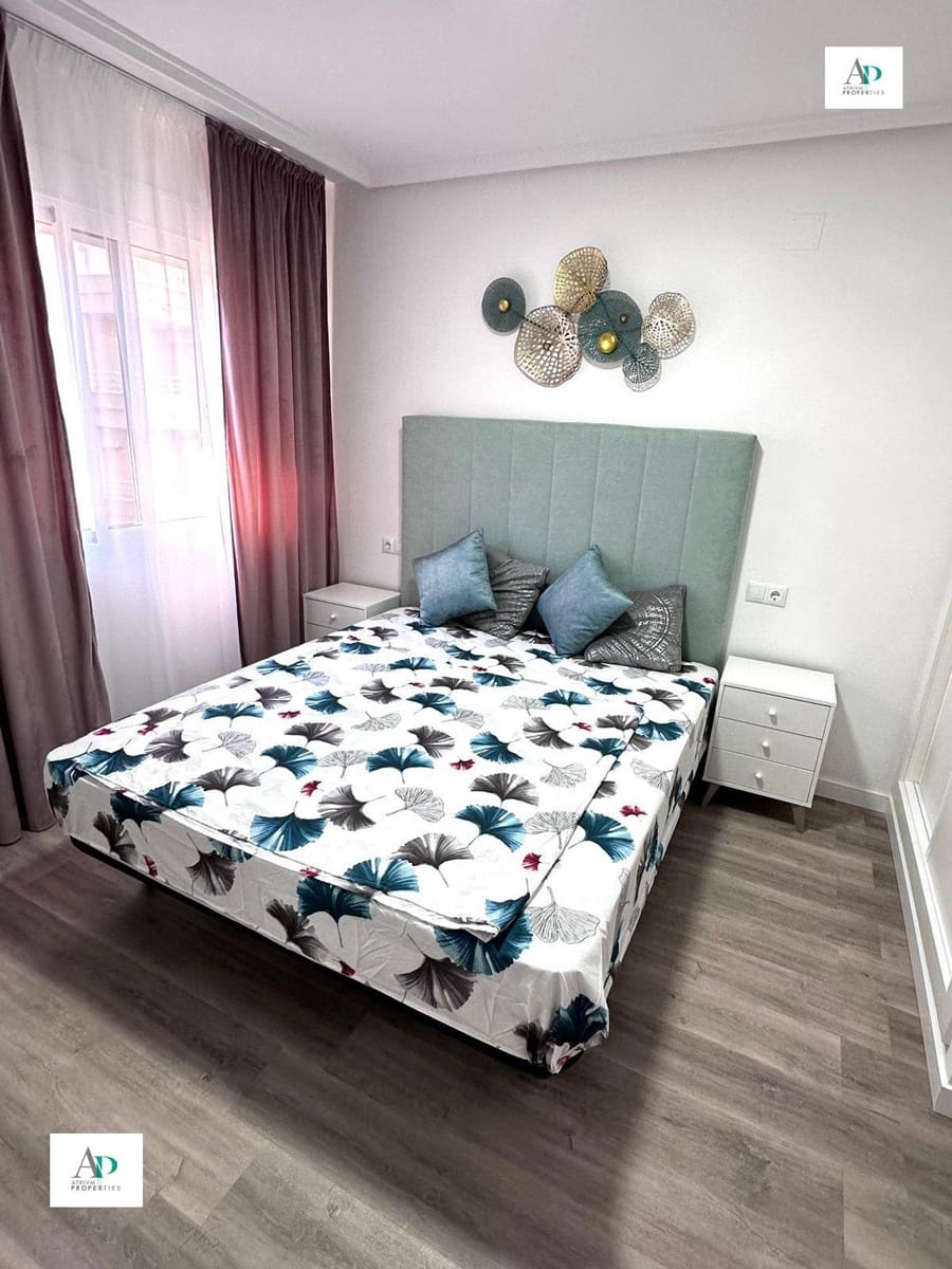 2 camera da letto Appartamento da affittare in Torrevieja con piscina - 850 € (Rif: 9597286)