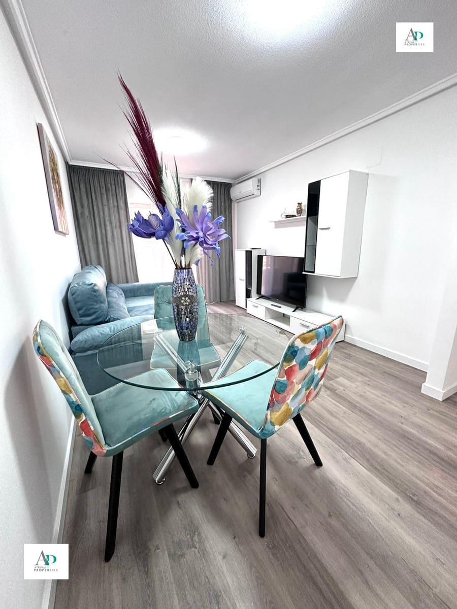 2 camera da letto Appartamento da affittare in Torrevieja con piscina - 850 € (Rif: 9597286)