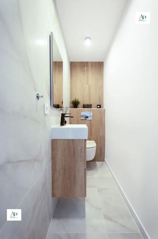 Appartement de 3 chambres à louer à Torrevieja - 1 250 € (Ref: 9597288)