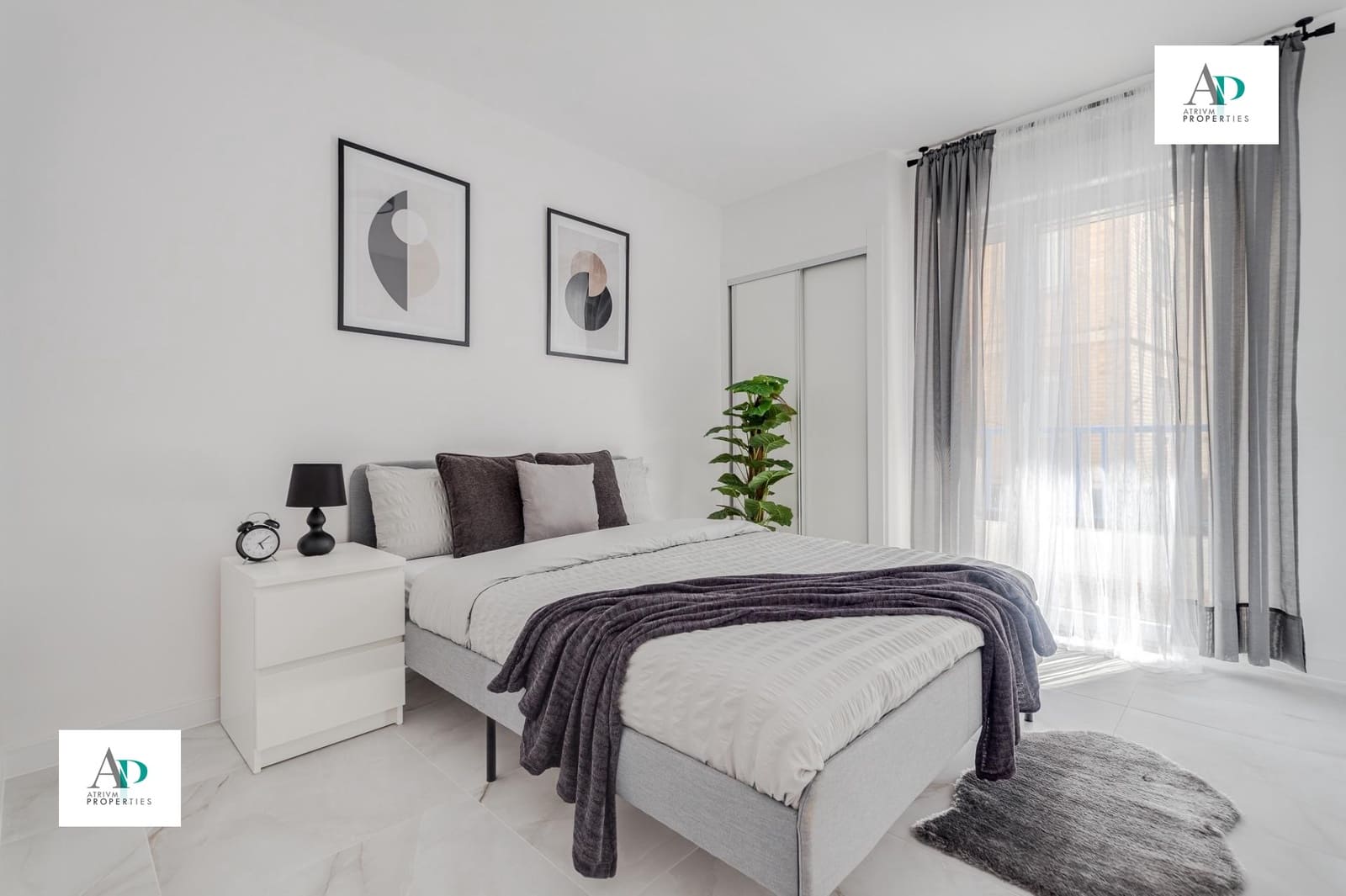 3 sypialnia Mieszkanie do wynajęcia w Torrevieja - 1 250 € (Ref: 9597288)