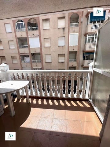 2 quarto Apartamento para arrendar em Torrevieja com piscina - 850 € (Ref: 9597289)