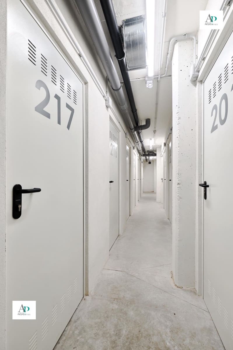 3 quarto Apartamento para arrendar em Campoamor com piscina - 1 850 € (Ref: 9603235)