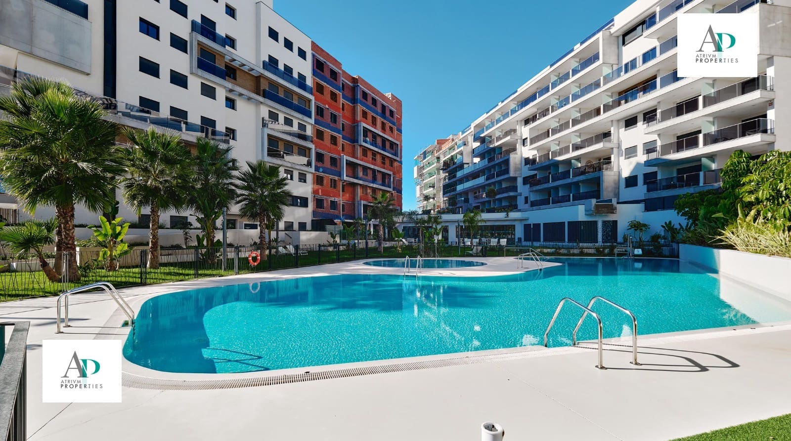 3 quarto Apartamento para arrendar em Campoamor com piscina - 1 850 € (Ref: 9603235)