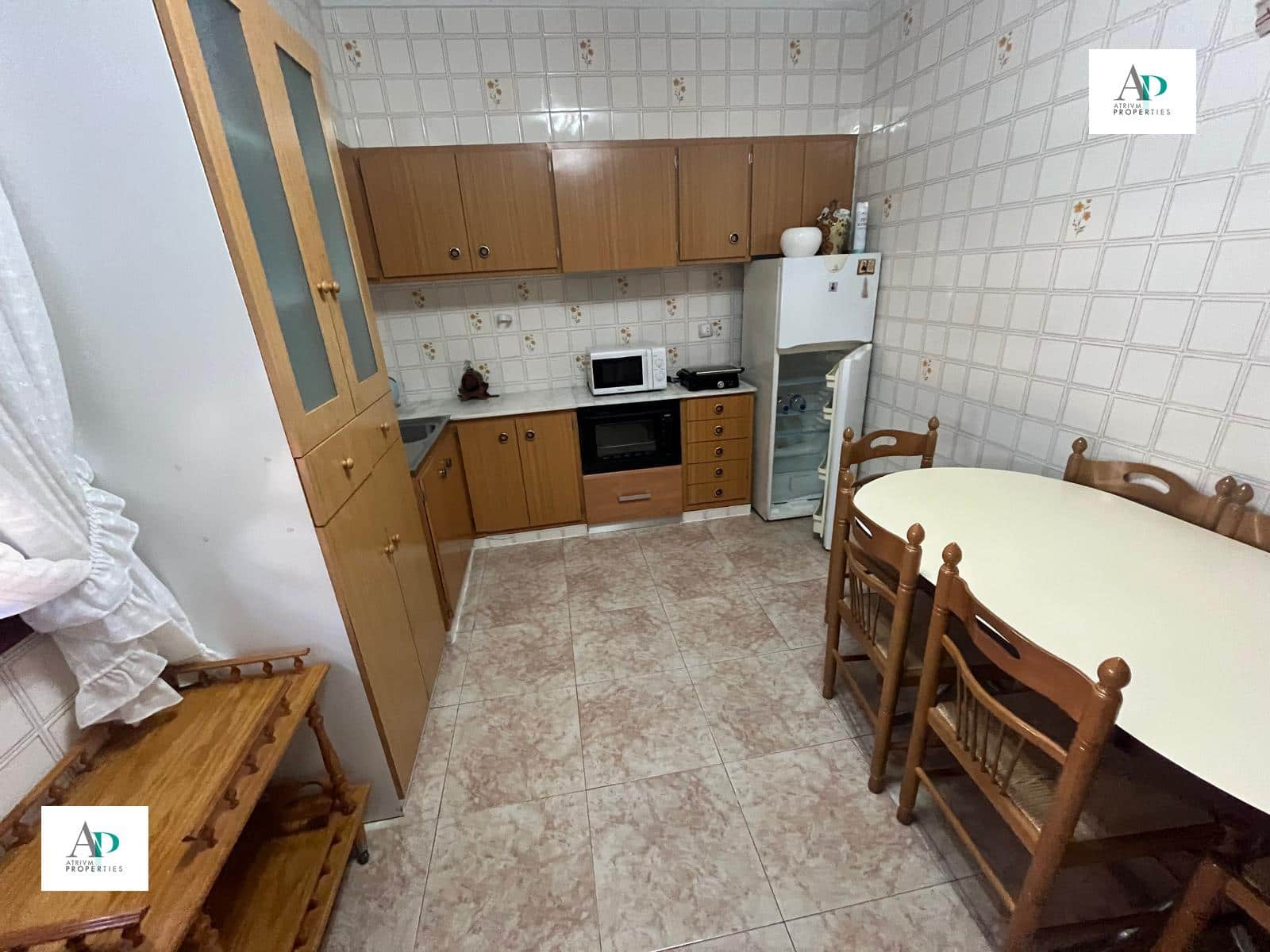 2 soveværelse Lejlighed til leje i Guardamar del Segura - € 800 (Ref: 9635335)