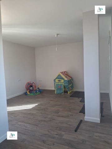 4 makuuhuone Huvila vuokrattavana paikassa Benijófar - 1 000 € (Ref: 9684387)