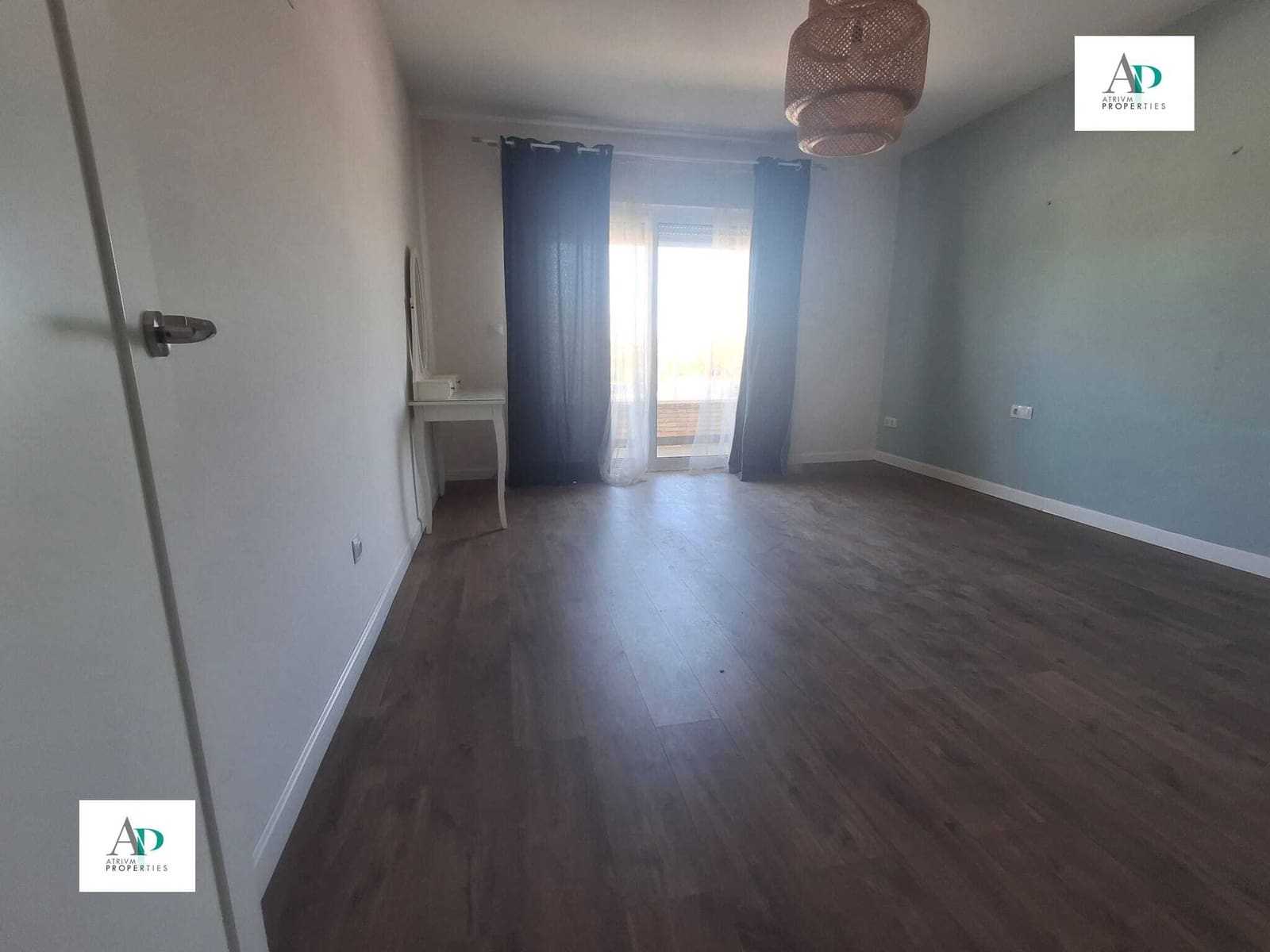 Chalet de 4 habitaciones en Bigastro en alquiler - 1.000 € (Ref: 9684388)