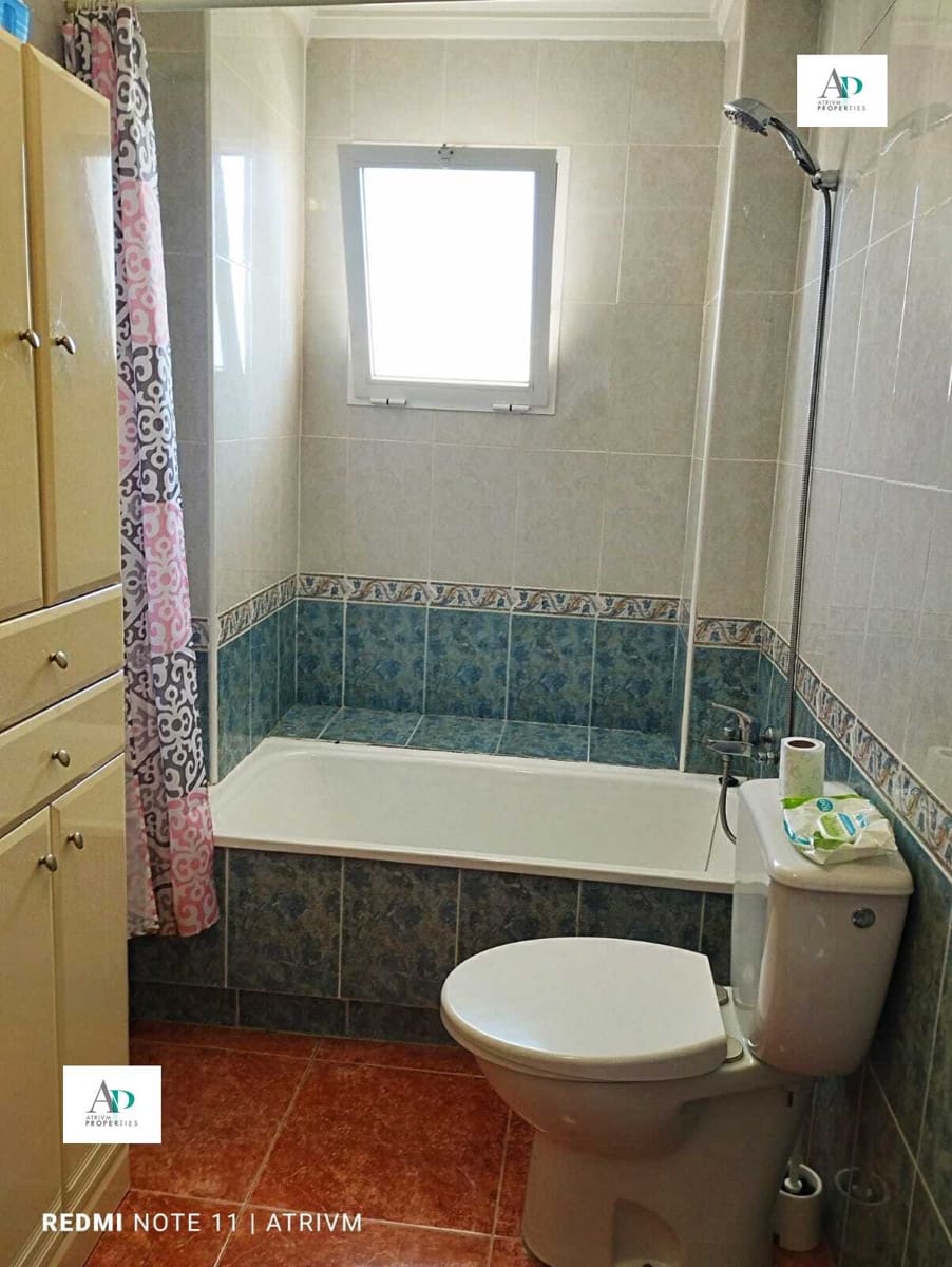 3 quarto Apartamento para arrendar em Guardamar del Segura - 900 € (Ref: 9713566)