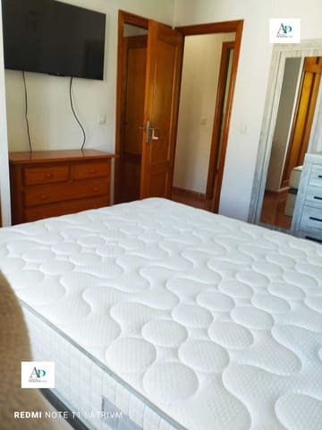 3 soverom Leilighet til leie i Guardamar del Segura - € 900 (Ref: 9713566)