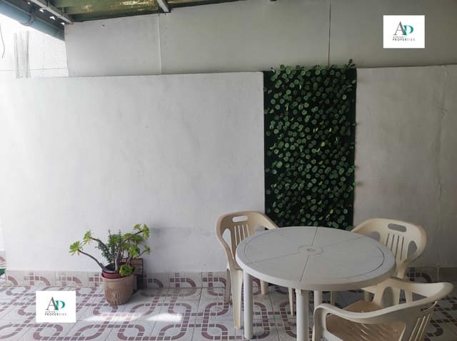 4 sypialnia Mieszkanie do wynajęcia w Almoradí - 650 € (Ref: 9752328)