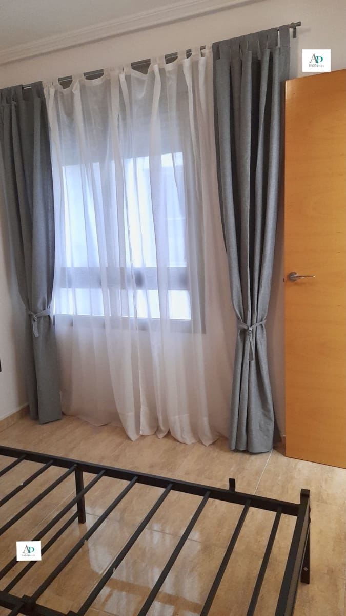 1 soveværelse Lejlighed til leje i Guardamar del Segura - € 635 (Ref: 9771029)