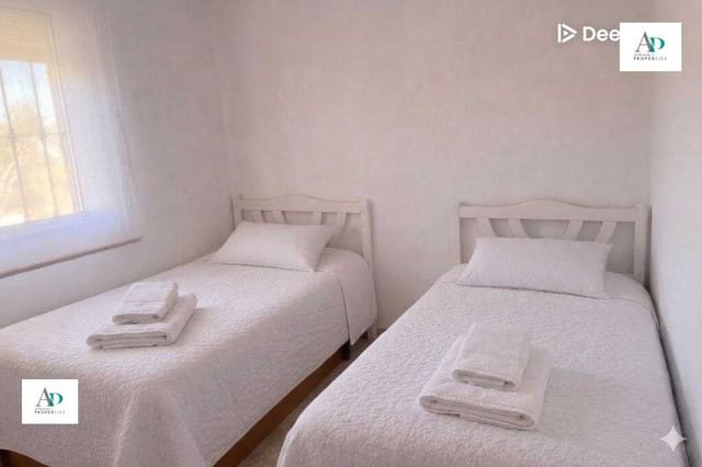 2 sypialnia Willa do wynajęcia w Villamartin, Orihuela z basenem - 950 € (Ref: 9793203)